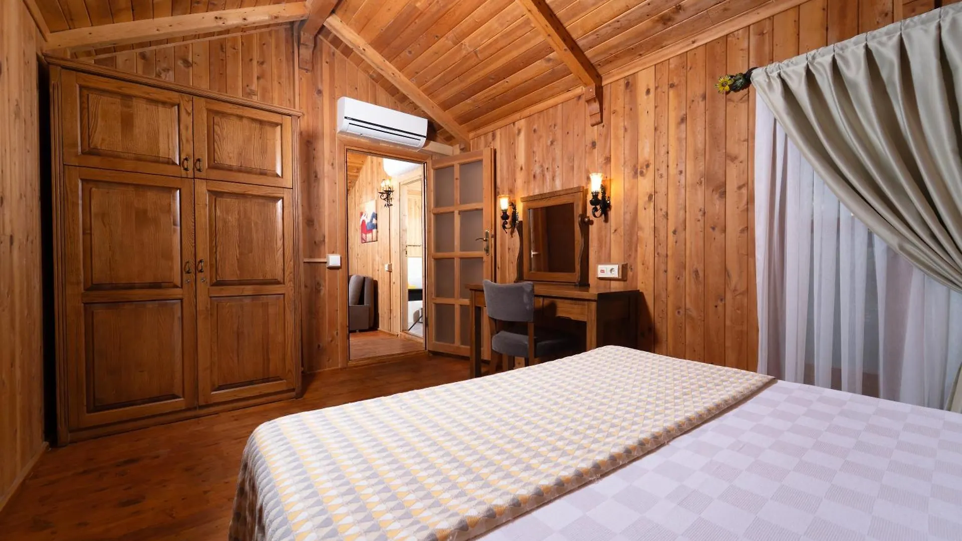 Sundia By Liberty Suncity Oludeniz 4*,